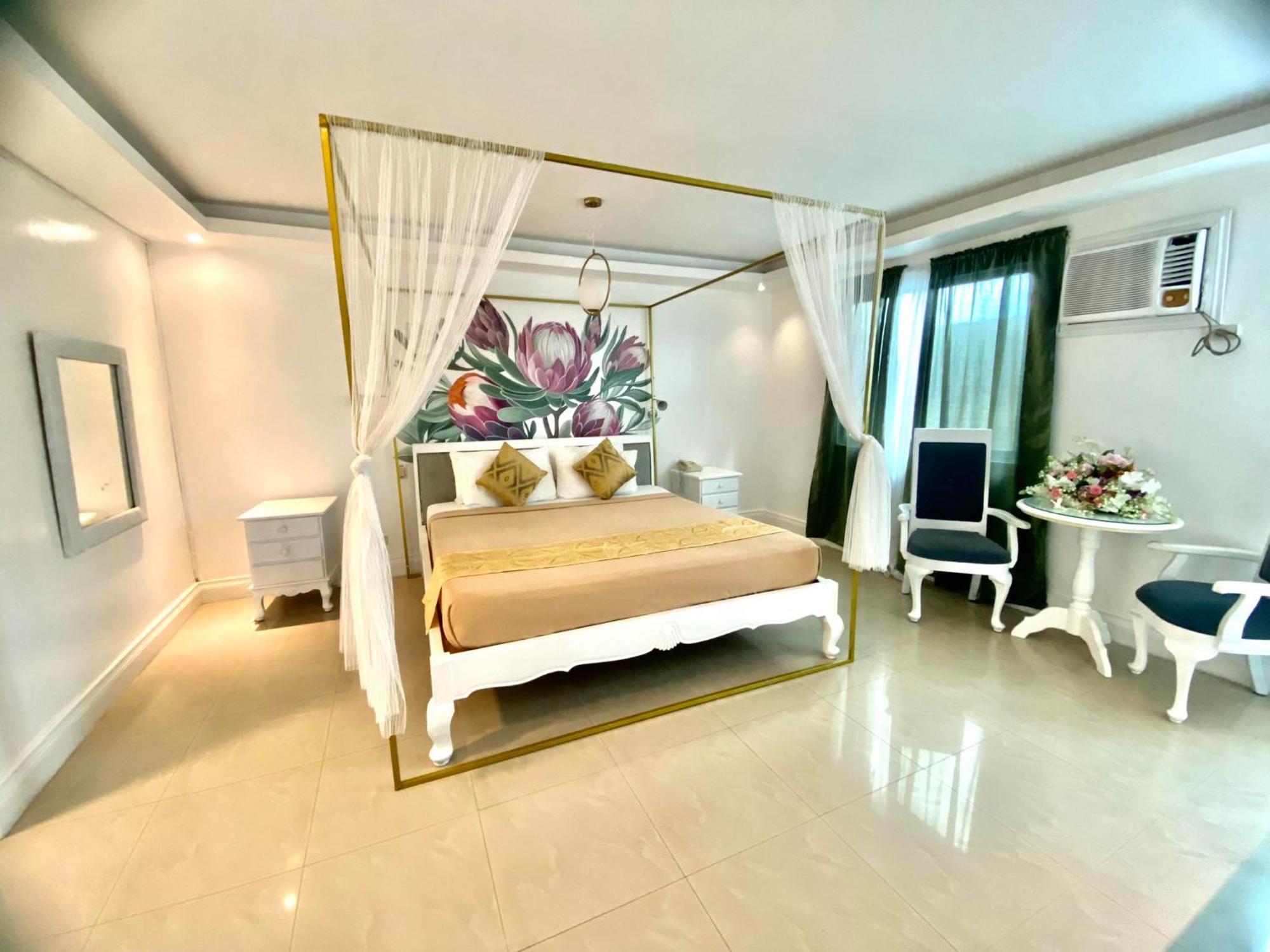אנגלס Hotel Euroasia By Bluebookers מראה חיצוני תמונה